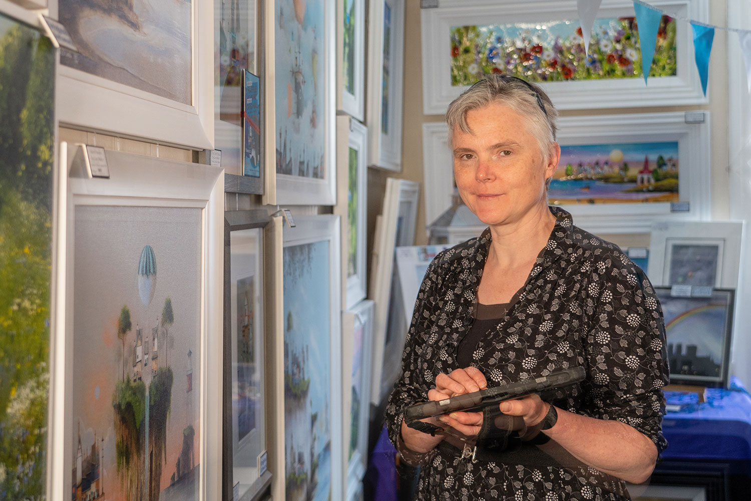 Fastr Broadband customer Anne Braithwaite, The Braithwaite Gallery,<br>Low Petergate, York